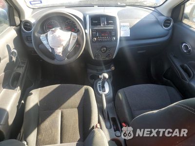 Zdjęcie 8 z 14 samochodu: 2017 NISSAN VERSA S VIN:3N1CN7AP9HL902425 - miniatura