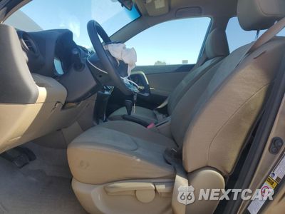 Zdjęcie 7 z 13 samochodu: 2011 TOYOTA RAV4 VIN:JTMZF4DV0BD029822 - miniatura