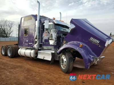 2000 KENWORTH W900 SEMI TRUCK 1XKWDB9X5YR848171 - główne zdjęcie licytacji z USA - miniatura