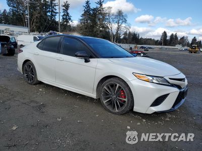 Czwarte zdjęcie samochodu z boku: 2020 TOYOTA CAMRY XSE VIN:4T1K61AK3LU328339 - miniatura