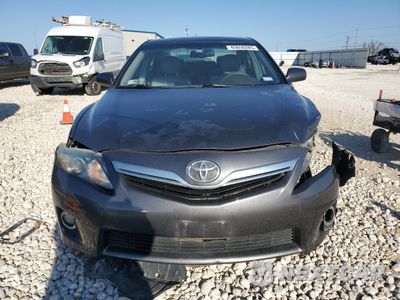 Piąte zdjęcie samochodu w środku: 2011 TOYOTA CAMRY HYBRID VIN:4T1BB3EK7BU141881 - miniatura