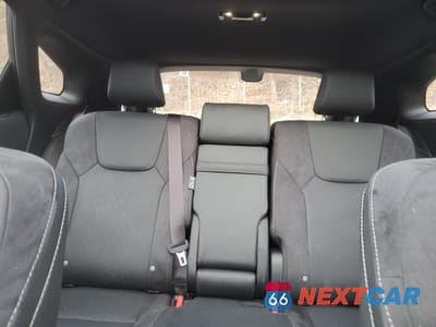 Zdjęcie 10 z 16 samochodu: 2024 LEXUS RX 450H+ LUXURY VIN:JTJCJMGA2R2021317 - miniatura