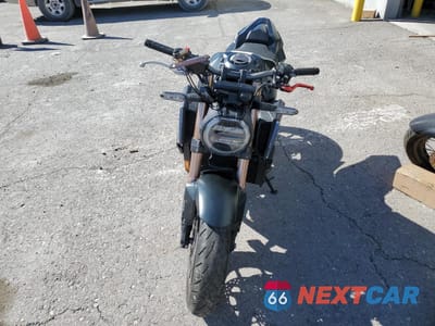 Drugie zdjęcie samochodu z przodu: 2021 HONDA CB650 RA VIN:MLHRH0250M5200228 - miniatura