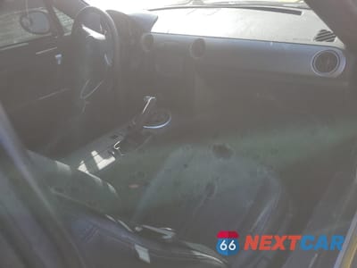 Zdjęcie 8 z 12 samochodu: 2007 MAZDA MX-5 MIATA VIN:JM1NC26F370134838 - miniatura