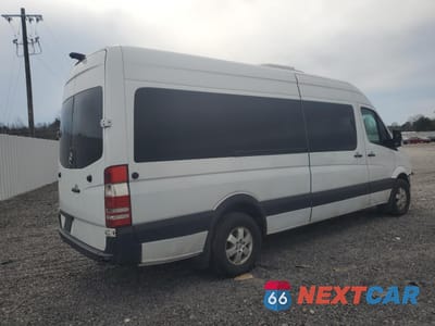 Trzecie zdjęcie samochodu z tyłu: 2017 MERCEDES-BENZ SPRINTER 2500 VIN:8BRPE8CD4HE136156 - miniatura