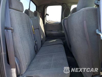 Zdjęcie 10 z 12 samochodu: 2006 TOYOTA TUNDRA ACCESS CAB SR5 VIN:5TBBT44185S457940 - miniatura