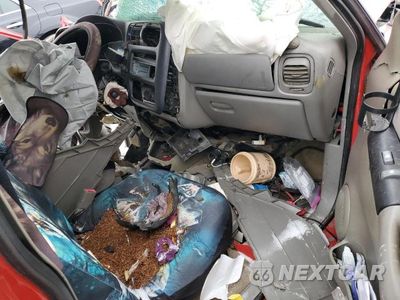 Zdjęcie 8 z 12 samochodu: 1999 CHEV BLAZER VIN:1GNCT18W9XK110358 - miniatura