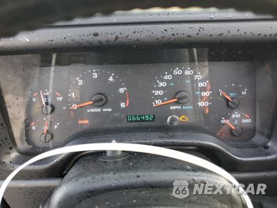Zdjęcie 9 z 12 samochodu: 2006 JEEP WRANGLER X VIN:1J4FA39SX6P706884 - miniatura