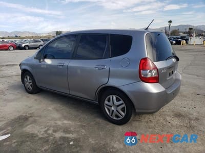 Drugie zdjęcie samochodu z przodu: 2007 HONDA FIT VIN:JHMGD38447S064664 - miniatura