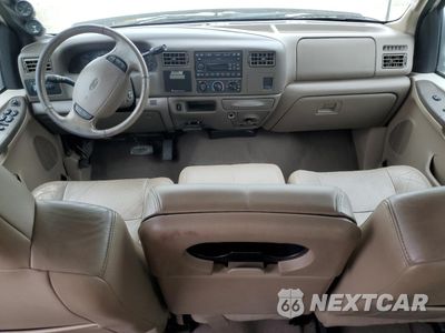 Zdjęcie 8 z 14 samochodu: 2002 FORD F550 SUPER DUTY VIN:1FDAW56F32EB33316 - miniatura