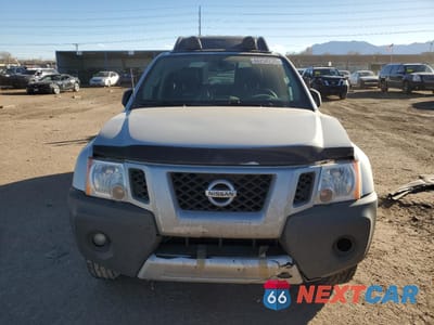 Piąte zdjęcie samochodu w środku: 2014 NISSAN XTERRA X VIN:5N1AN0NW0EN808955 - miniatura