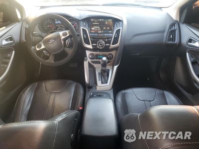 Zdjęcie 8 z 12 samochodu: 2012 FORD FOCUS SEL VIN:1FAHP3M20CL282726 - miniatura
