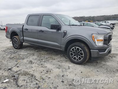 Czwarte zdjęcie samochodu z boku: 2022 FORD F150 SUPERCREW VIN:1FTEW1C54NFA59378 - miniatura