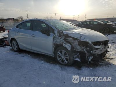 Czwarte zdjęcie samochodu z boku: 2017 CHEVROLET CRUZE LT VIN:1G1BE5SM2H7113547 - miniatura