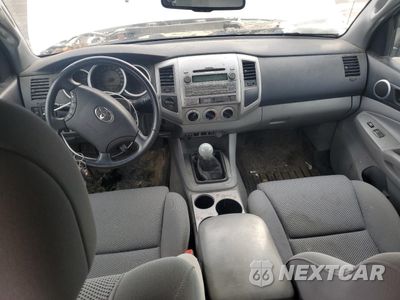Zdjęcie 8 z 14 samochodu: 2011 TOYOTA TACOMA DOUBLE CAB VIN:5TFLU4EN9BX003082 - miniatura