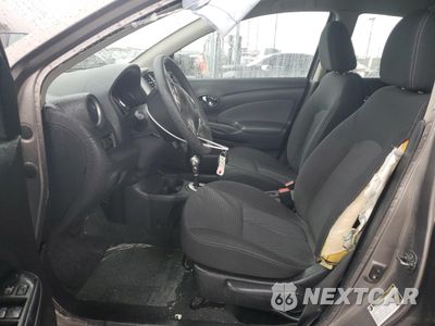 Zdjęcie 7 z 14 samochodu: 2015 NISSAN VERSA S VIN:3N1CN7AP2FL918060 - miniatura