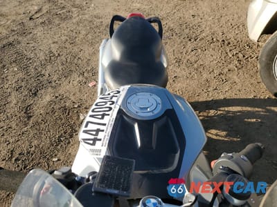 Piąte zdjęcie samochodu w środku: 2006 BMW K1200 S VIN:WB10591A66ZM28265 - miniatura