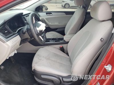 Zdjęcie 7 z 14 samochodu: 2019 HYUNDAI SONATA SE VIN:5NPE24AF2KH788392 - miniatura