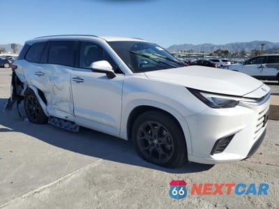 Czwarte zdjęcie samochodu z boku: 2024 LEXUS TX 350 BASE VIN:5TDAAAB66RS004640 - miniatura