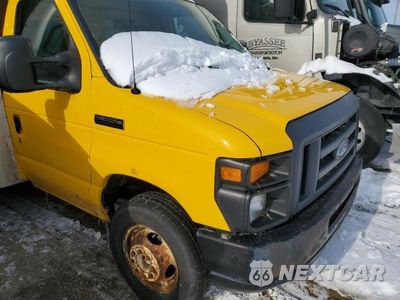 Zdjęcie 9 z 10 samochodu: 2016 FORD ECONOLINE E350 SUPER DUTY CUTAWAY VAN VIN:1FDWE3FS0GDC37771 - miniatura