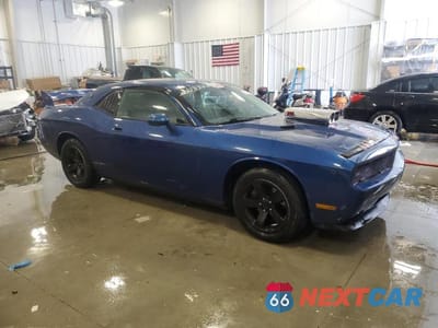 Czwarte zdjęcie samochodu z boku: 2010 DODGE CHALLENGER SE VIN:2B3CJ4DVXAH229792 - miniatura