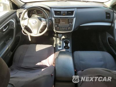 Zdjęcie 8 z 14 samochodu: 2016 NISSAN ALTIMA 2.5 VIN:1N4AL3AP2GN336728 - miniatura