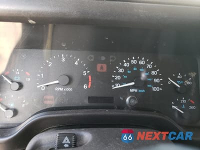 Zdjęcie 9 z 13 samochodu: 1998 JEEP WRANGLER / TJ SPORT VIN:1J4FY19S3WP710839 - miniatura