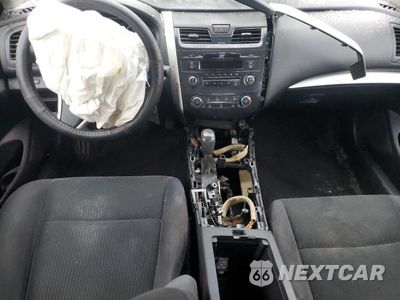 Zdjęcie 8 z 13 samochodu: 2014 NISSAN ALTIMA 2.5 VIN:1N4AL3AP3EC415365 - miniatura