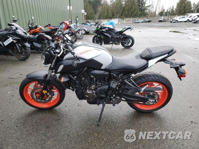 Trzecie zdjęcie samochodu z tyłu: 2020 YAMAHA MT07 VIN:JYARM27E2LA006210 - miniatura