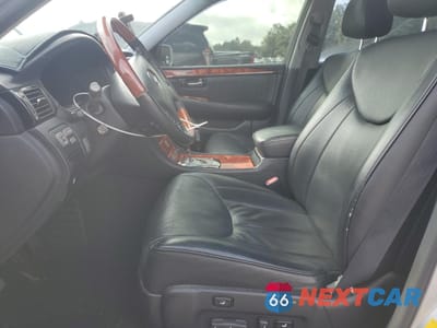 Zdjęcie 7 z 14 samochodu: 2004 LEXUS LS 430 VIN:JTHBN36F240154480 - miniatura