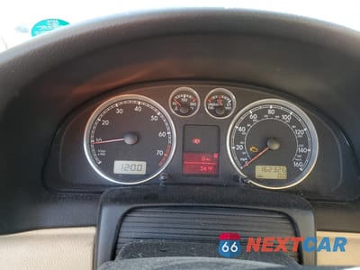 Zdjęcie 9 z 12 samochodu: 2002 VOLKSWAGEN PASSAT GLS VIN:WVWVD63B82E084875 - miniatura