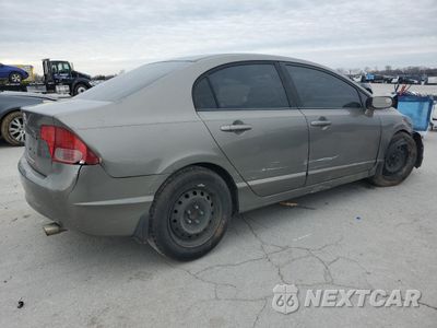 Trzecie zdjęcie samochodu z tyłu: 2008 HONDA CIVIC LX VIN:1HGFA16518L022536 - miniatura