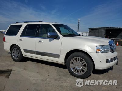Czwarte zdjęcie samochodu z boku: 2007 LINCOLN NAVIGATOR VIN:5LMFU28587LJ01878 - miniatura