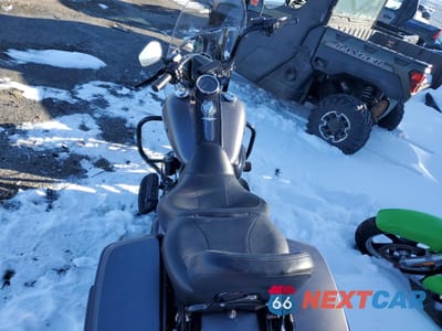 Zdjęcie 6 z 9 samochodu: 2017 HARLEY-DAVIDSON FLHRXS VIN:1HD1KVC29HB690371 - miniatura