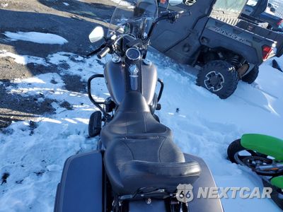 Zdjęcie 6 z 9 samochodu: 2017 HARLEY-DAVIDSON FLHRXS VIN:1HD1KVC29HB690371 - miniatura