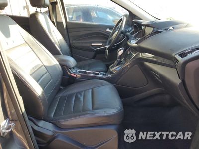 Zdjęcie 7 z 13 samochodu: 2014 FORD ESCAPE TITANIUM VIN:1FMCU0JX9EUC26987 - miniatura