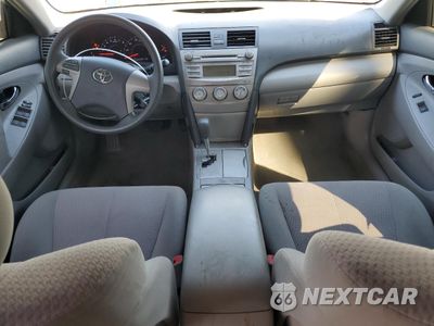Zdjęcie 8 z 14 samochodu: 2011 TOYOTA CAMRY BASE VIN:4T1BF3EK0BU751111 - miniatura