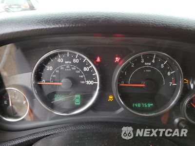 Zdjęcie 9 z 13 samochodu: 2015 JEEP WRANGLER UNLIMITED SAHARA VIN:1C4BJWEG3FL590491 - miniatura