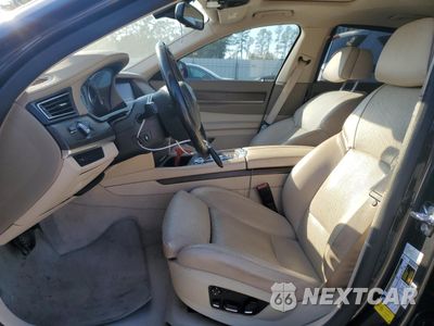 Zdjęcie 7 z 12 samochodu: 2009 BMW 750 I VIN:WBAKA83589CY33064 - miniatura