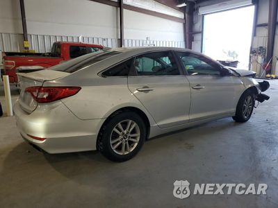 Trzecie zdjęcie samochodu z tyłu: 2015 HYUNDAI SONATA SE VIN:5NPE24AF7FH026004 - miniatura