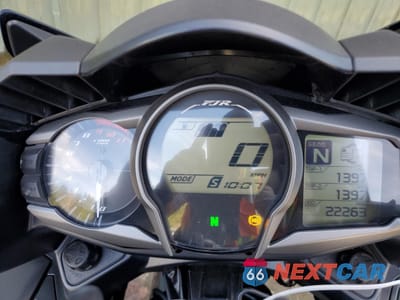 Zdjęcie 7 z 9 samochodu: 2016 YAMAHA FJR1300 A VIN:JYARP29E5GA000041 - miniatura