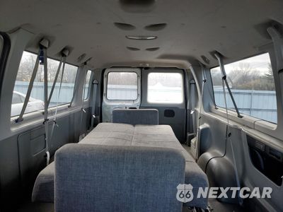 Zdjęcie 10 z 13 samochodu: 2011 FORD ECONOLINE E350 SUPER DUTY WAGON VIN:1FBSS3BL6BDA90217 - miniatura