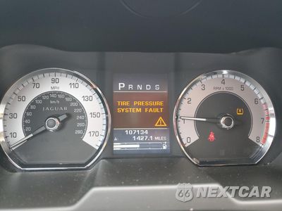 Zdjęcie 9 z 14 samochodu: 2009 JAGUAR XF LUXURY VIN:SAJWA05B49HR19047 - miniatura