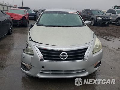 Piąte zdjęcie samochodu w środku: 2015 NISSAN ALTIMA 2.5 VIN:1N4AL3AP0FC243524 - miniatura