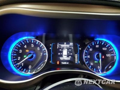 Zdjęcie 9 z 15 samochodu: 2018 CHRYSLER PACIFICA TOURING L VIN:2C4RC1BGXJR128235 - miniatura