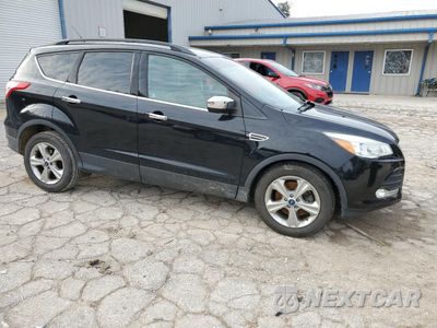 Czwarte zdjęcie samochodu z boku: 2016 FORD ESCAPE SE VIN:1FMCU9GX6GUA37240 - miniatura