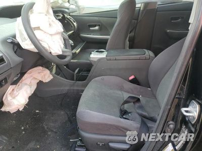 Zdjęcie 7 z 12 samochodu: 2014 TOYOTA PRIUS V VIN:JTDZN3EU1E3305860 - miniatura