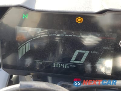 Zdjęcie 7 z 10 samochodu: 2023 YAMAHA YZFR7 VIN:JYARM38E4PA008907 - miniatura