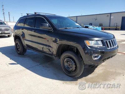 Czwarte zdjęcie samochodu z boku: 2015 JEEP GRAND CHEROKEE LAREDO VIN:1C4RJFAG1FC939815 - miniatura