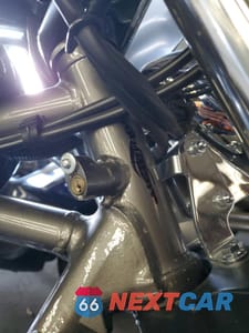 Zdjęcie 9 z 9 samochodu: 2015 HONDA VT1300 CX VIN:JH2SC61P0FK100229 - miniatura